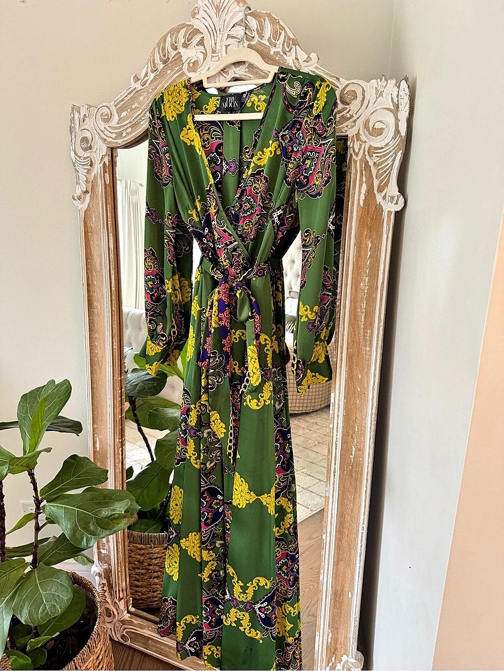 Akira Wrap Maxi Dress in Green & Yellow Size Medium